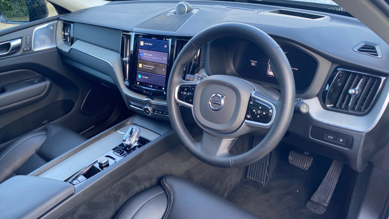 Volvo XC60 2.0 T8 [455] PHEV Ultra Dark 5dr AWD Geartronic Estate